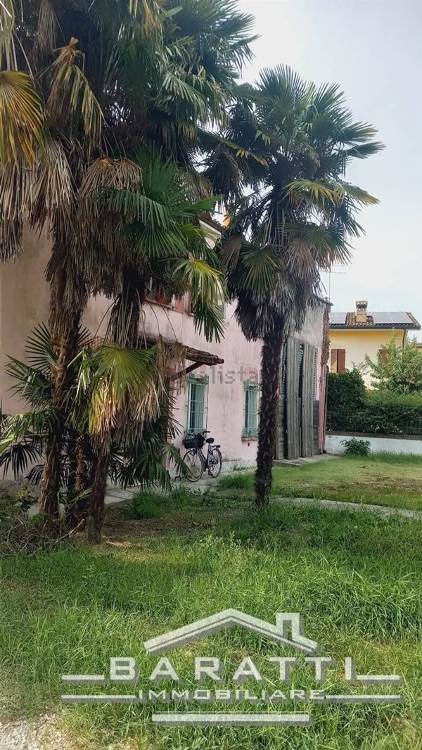casa indipendente in vendita a Suzzara
