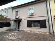 casa indipendente in vendita a Suzzara