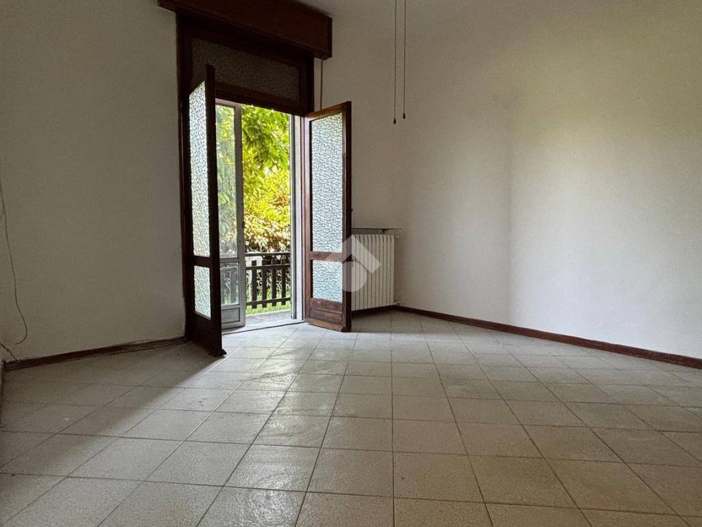 casa indipendente in vendita a Suzzara in zona Brusatasso