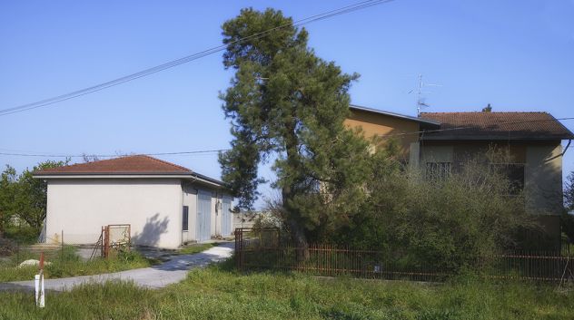 casa indipendente in vendita a Suzzara