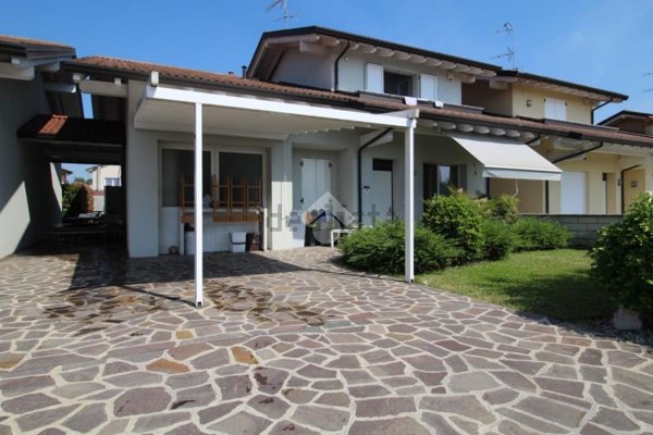 casa indipendente in vendita a Suzzara