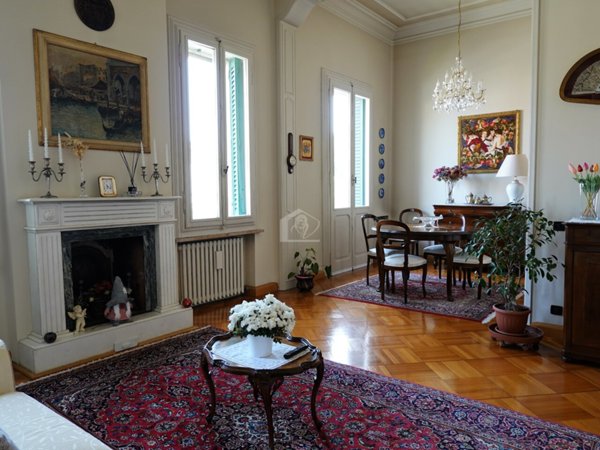 casa indipendente in vendita a Suzzara