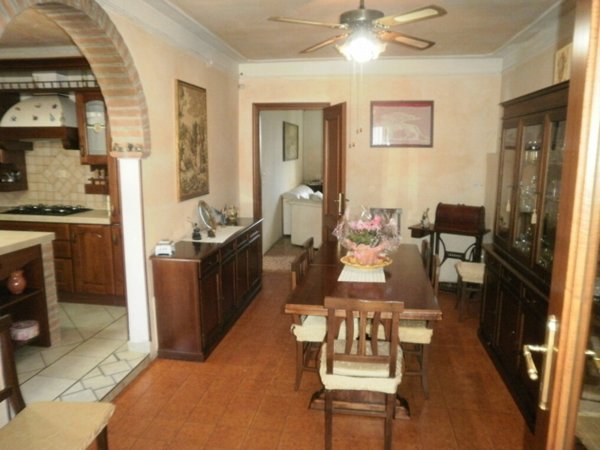 casa indipendente in vendita a Suzzara