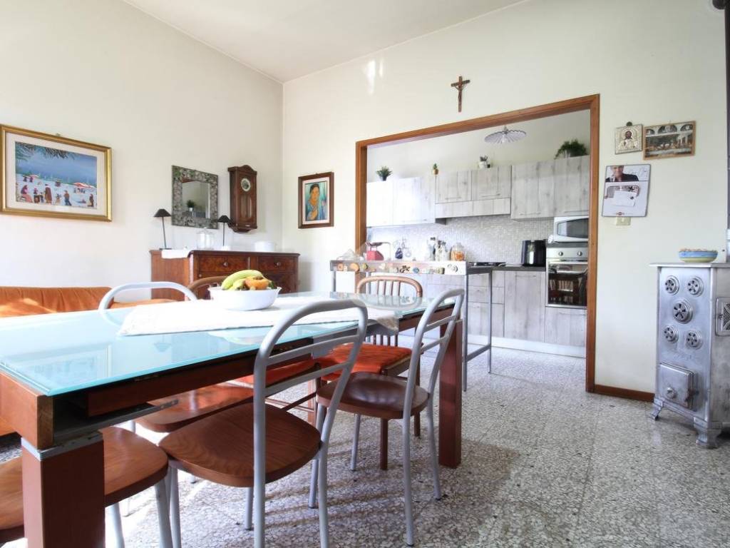 casa indipendente in vendita a Suzzara