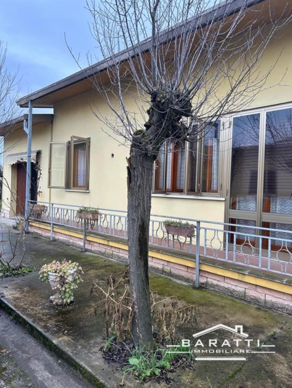 casa indipendente in vendita a Suzzara