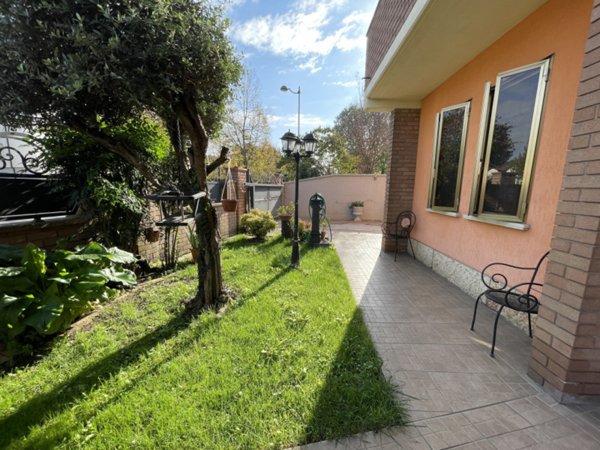casa indipendente in vendita a Suzzara