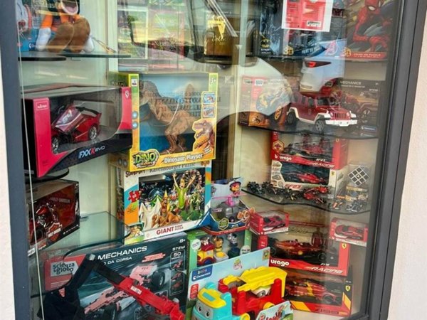 negozio in vendita a Suzzara