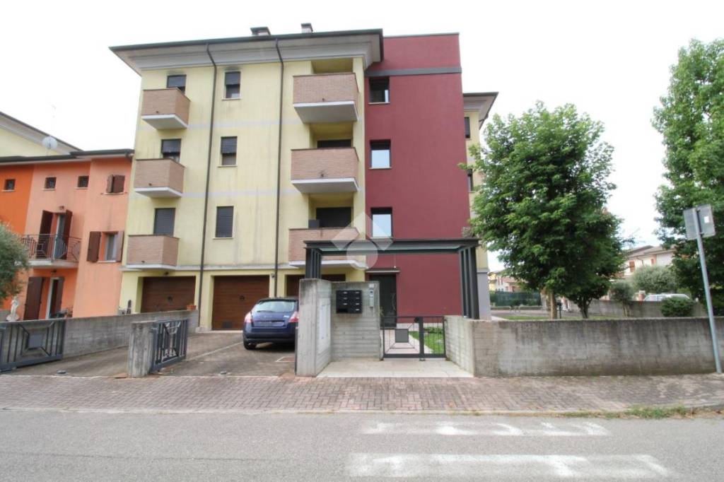 appartamento in vendita a Suzzara