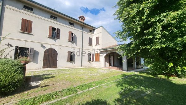 casa indipendente in vendita a Suzzara