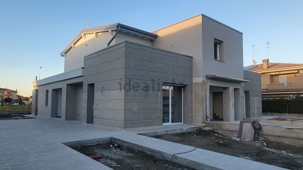 appartamento in vendita a Suzzara