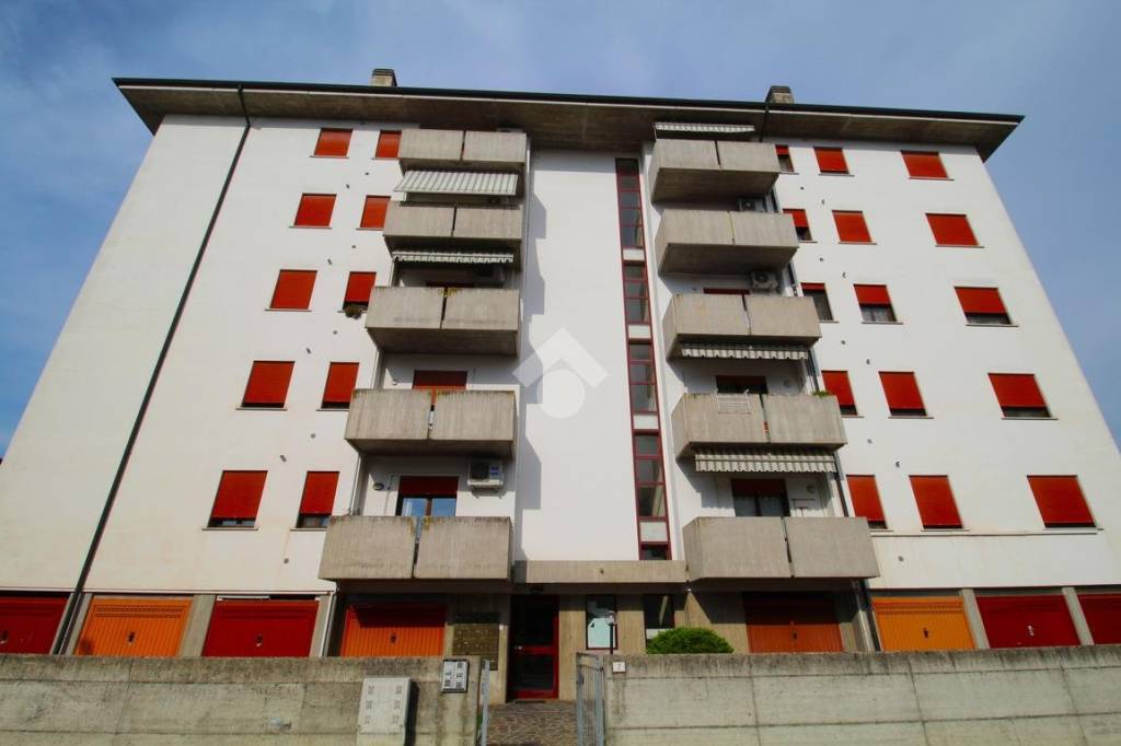 appartamento in vendita a Suzzara