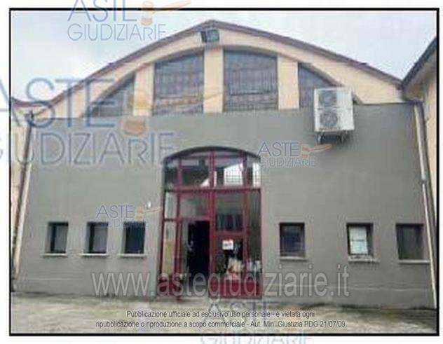 negozio in vendita a Suzzara