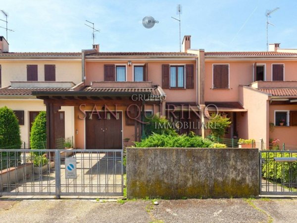 casa indipendente in vendita a Suzzara