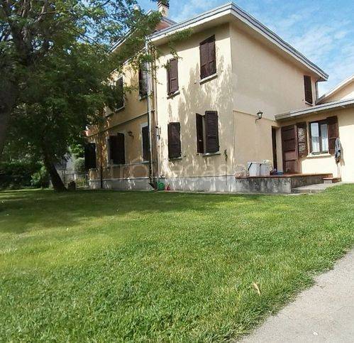 casa indipendente in vendita a Suzzara