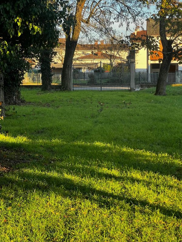 terreno agricolo in vendita a Suzzara