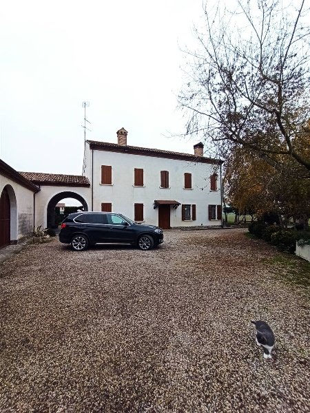 casa indipendente in vendita a Suzzara