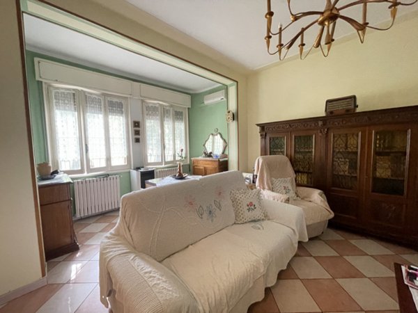 casa indipendente in vendita a Suzzara