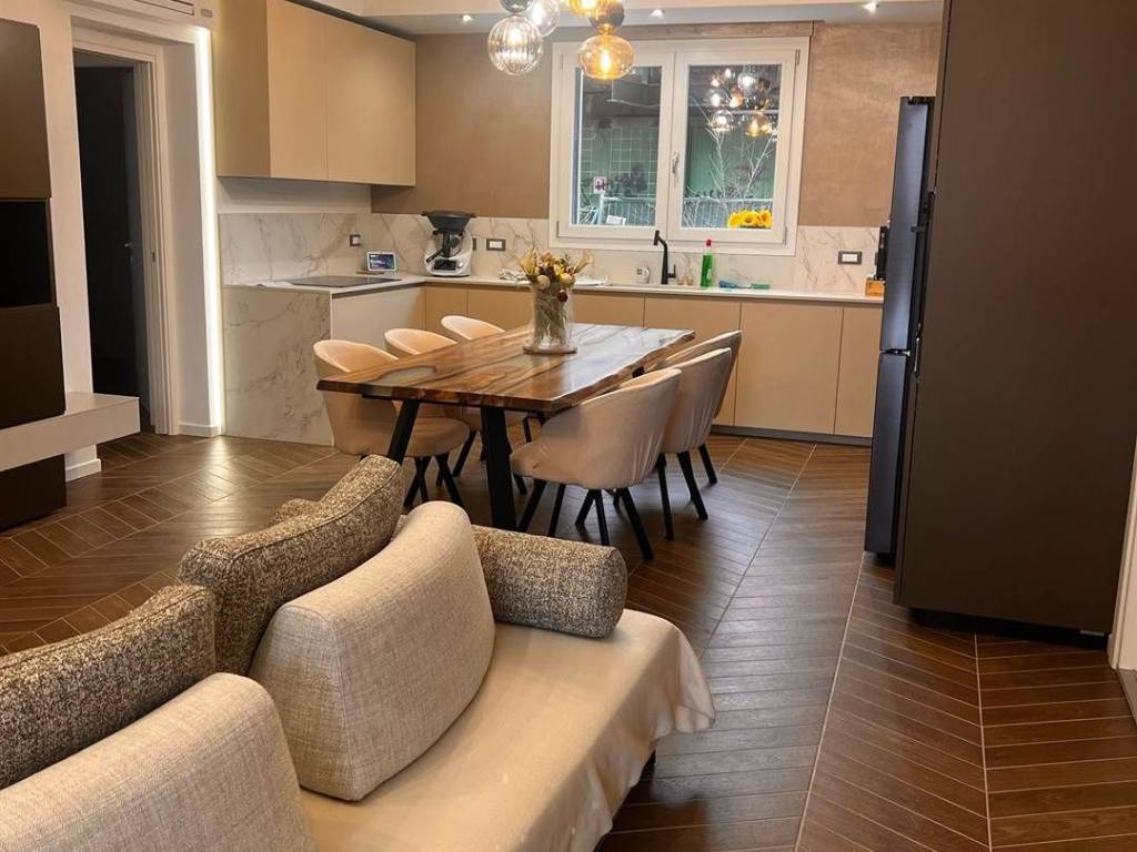 casa indipendente in vendita a Suzzara