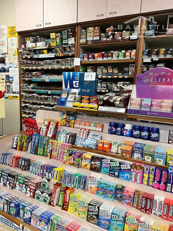 negozio in vendita a Suzzara