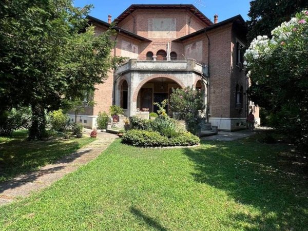 casa indipendente in vendita a Suzzara