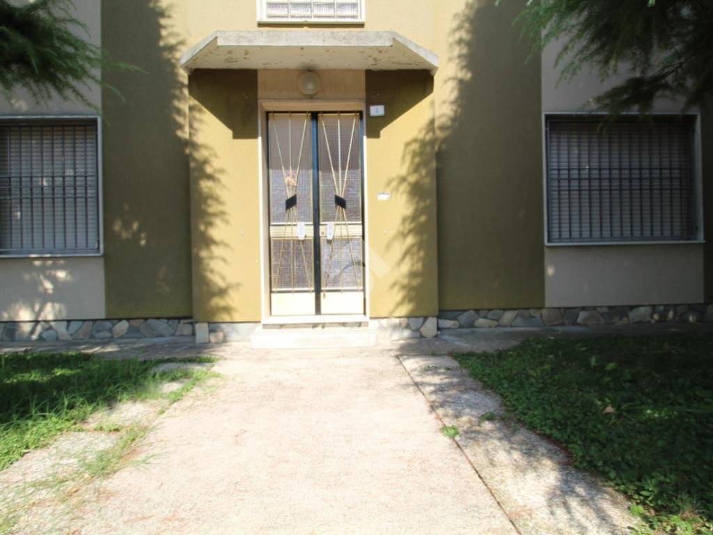 casa indipendente in vendita a Suzzara