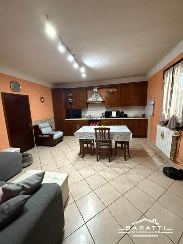 casa indipendente in vendita a Suzzara