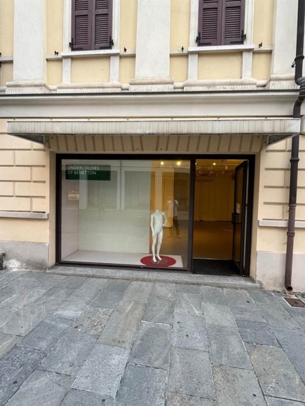 negozio in vendita a Suzzara