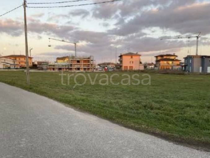 ufficio in vendita a Suzzara