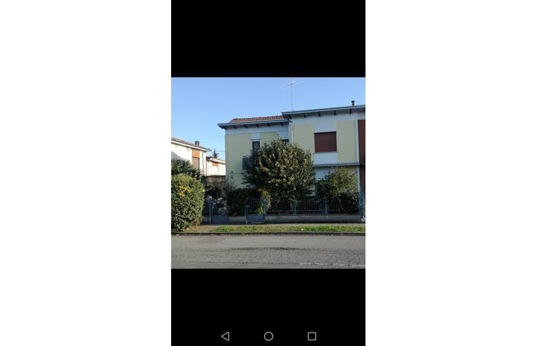 casa indipendente in vendita a Suzzara