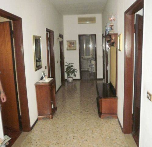 casa indipendente in vendita a Suzzara