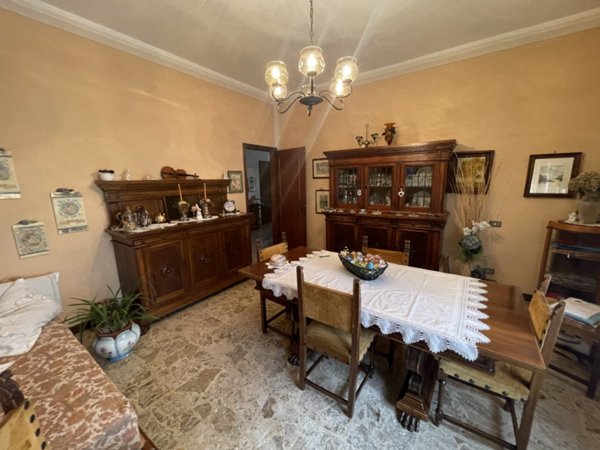 casa indipendente in vendita a Suzzara