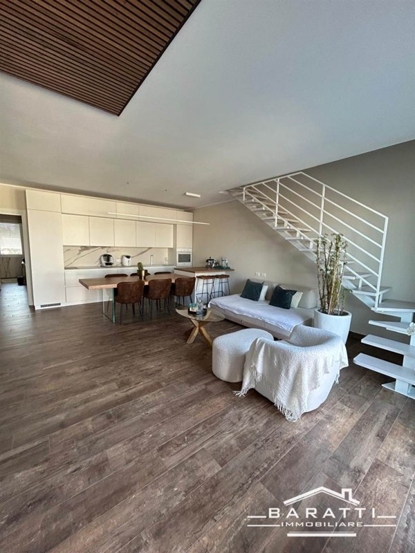 casa indipendente in vendita a Suzzara