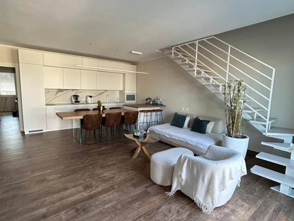 casa indipendente in vendita a Suzzara in zona Brusatasso