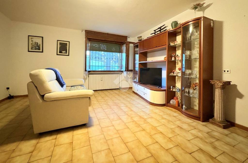 appartamento in vendita a Suzzara