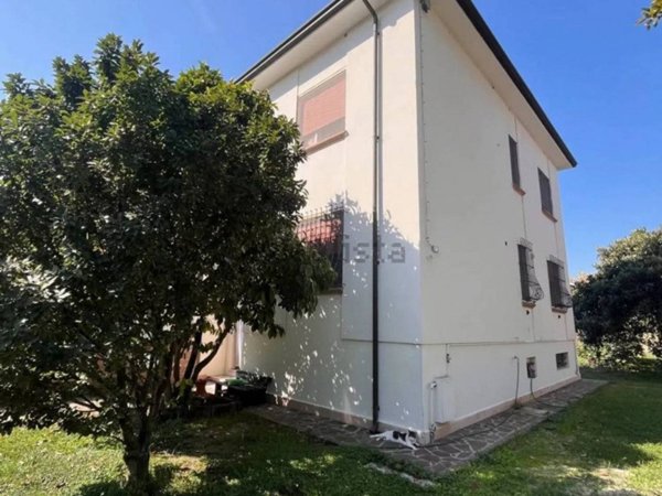 casa indipendente in vendita a Suzzara