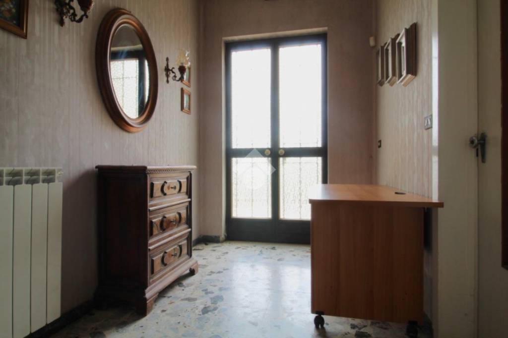 casa indipendente in vendita a Suzzara in zona Brusatasso
