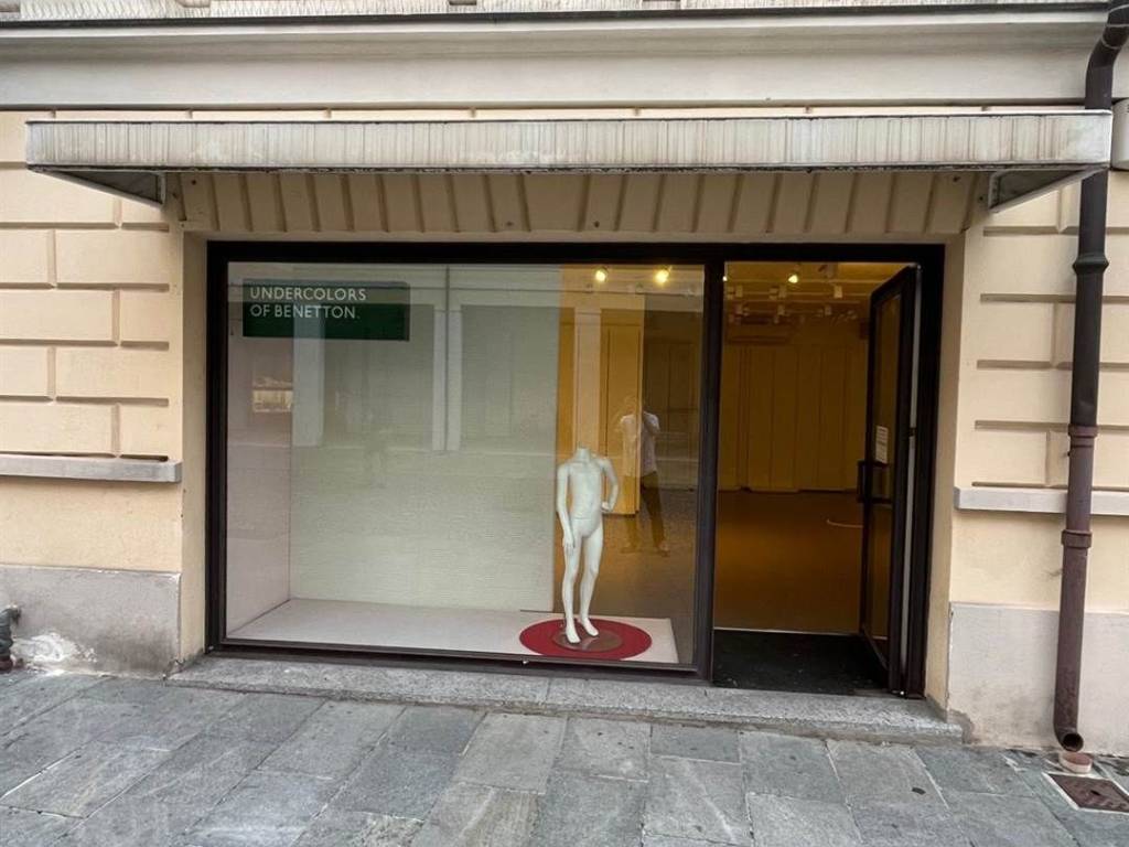 negozio in vendita a Suzzara