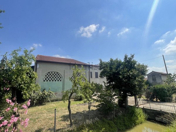appartamento in vendita a Suzzara