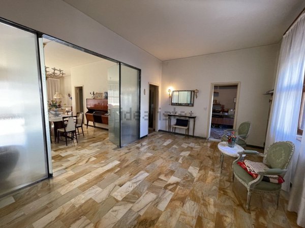 casa indipendente in vendita a Suzzara