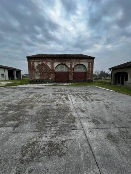 casa indipendente in vendita a Suzzara