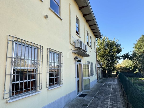 casa indipendente in vendita a Suzzara in zona Tabellano
