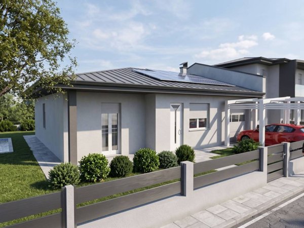 casa indipendente in vendita a Suzzara