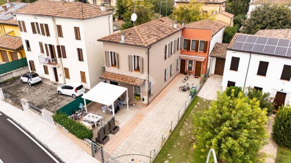 casa indipendente in vendita a Suzzara