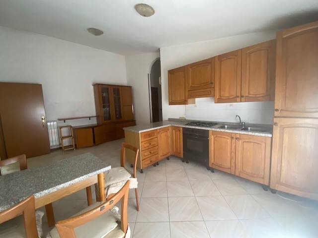 appartamento in vendita a Viadana in zona Cogozzo