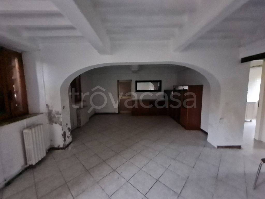 casa indipendente in vendita a Viadana in zona Buzzoletto