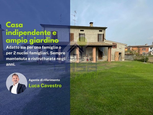 casa indipendente in vendita a Viadana