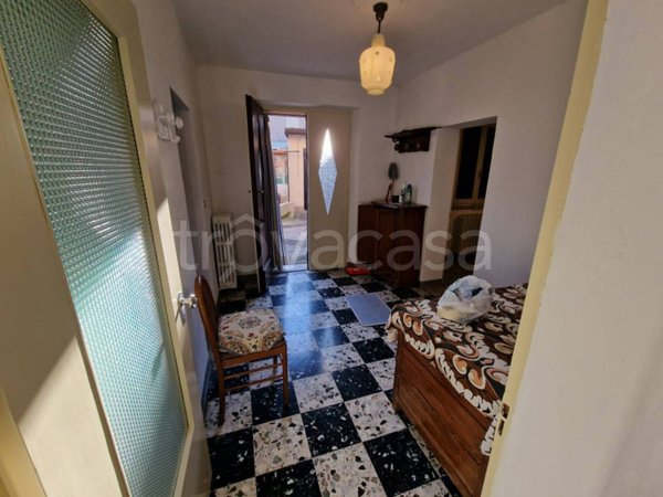 casa indipendente in vendita a Viadana in zona Buzzoletto
