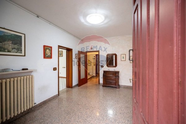 casa indipendente in vendita a Viadana