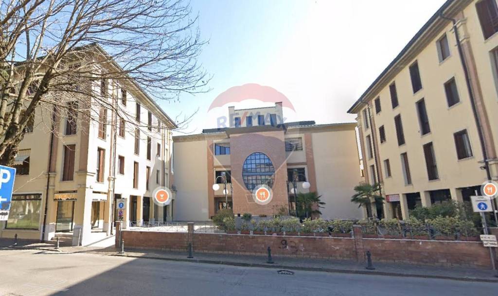 negozio in vendita a Viadana