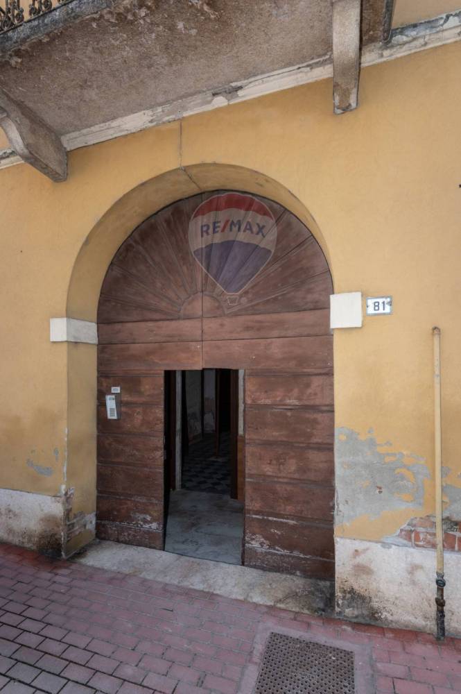 locale di sgombero in vendita a Viadana
